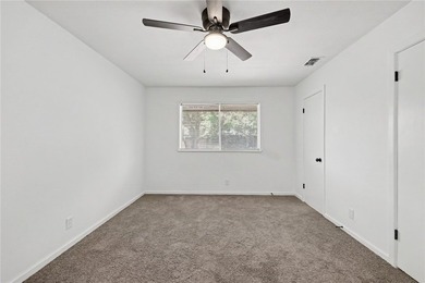 Welcome to 4329 Marie, where modern design meets timeless - photo 15