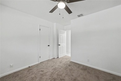 Welcome to 4329 Marie, where modern design meets timeless - photo 24