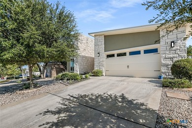 Welcome to this spacious 1,827-square-foot home featuring 2 - photo 3