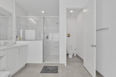 5BD | 7BA | 4,484 SF | Built 2021 | Gated Community Masterfully - photo 47
