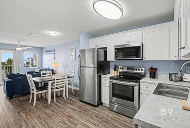 Bright and sunny 2nd-story condo in Gulf Shores Plantation East