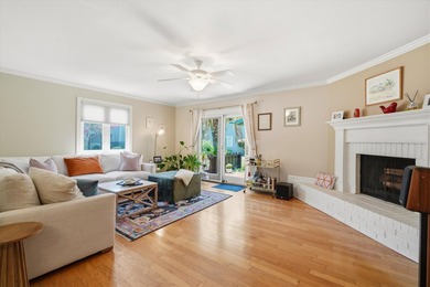 Comfort, convenience, and Lowcountry living come together in one - photo 12