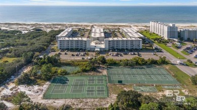 Bright and sunny 2nd-story condo in Gulf Shores Plantation East