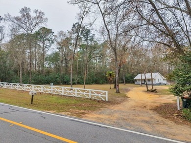 Ever dream of a little white house with a white picket fence on - photo 35