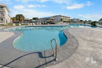 Bright and sunny 2nd-story condo in Gulf Shores Plantation East