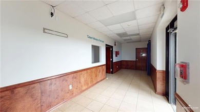 Prime 2,912 SF commercial building located directly in front of