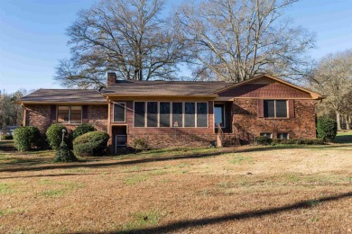 Lake Home Off Market in Spartanburg, South Carolina