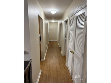 3 bedroom 2 bath upstairs unit in Colony Club. Unit has been - photo 9