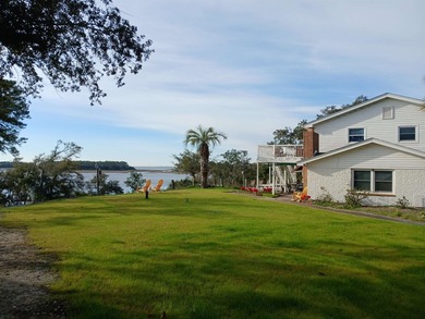 Two incredible water views, 2 separate coastal property - photo 45