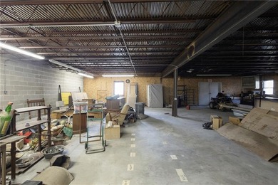 Over 15,000 sq. ft of commercial opportunity in Higginsville!