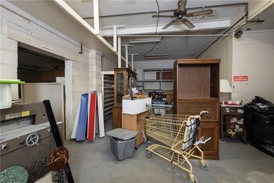 Over 15,000 sq. ft of commercial opportunity in Higginsville!