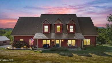 Lake Home For Sale in Sevierville, Tennessee