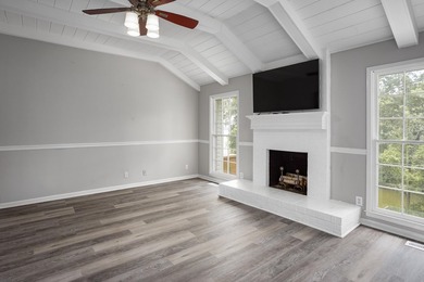Enjoy lakefront living on Wilson Lake with 125' of waterfront, a - photo 12