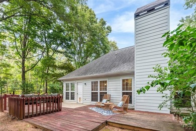 Welcome to 1010 Sharon Place, a charming 3-bedroom, 2-bath ranch - photo 20