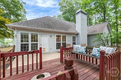 Welcome to 1010 Sharon Place, a charming 3-bedroom, 2-bath ranch - photo 21