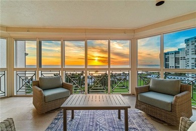 Indulge in a luxurious beachfront lifestyle in this exquisitely - photo 22