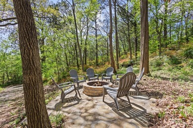 Beautiful Lake Texoma retreat featuring a main house and guest - photo 22