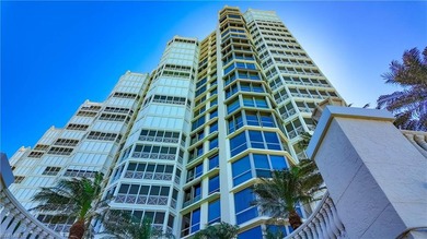 Indulge in a luxurious beachfront lifestyle in this exquisitely - photo 23