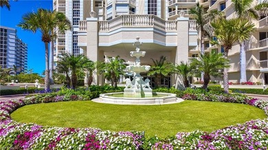 Indulge in a luxurious beachfront lifestyle in this exquisitely - photo 24