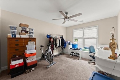 Welcome to your new home, perfectly situated on the 15th fairway - photo 30