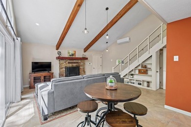 Beautiful Lake Texoma retreat featuring a main house and guest - photo 31