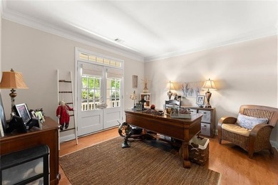 Welcome to your new home, perfectly situated on the 15th fairway - photo 37