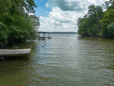 Enjoy lakefront living on Wilson Lake with 125' of waterfront, a - photo 45