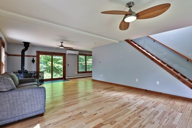 Beautifully maintained and thoughtfully updated, this classic - photo 5