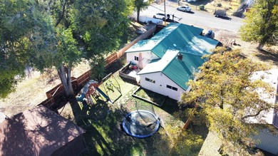 Goose Lake Home For Sale in Lakeview Oregon