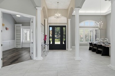 Experience luxury living behind the prestigious guarded gates of - photo 5