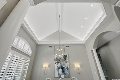 Experience luxury living behind the prestigious guarded gates of - photo 9