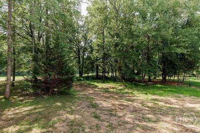 Welcome to **265 Cambridge Drive** in **The Villages at Jennings - photo 46