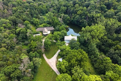Very seldom does a property like this hit the market! Just 15 - photo 5