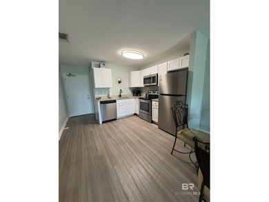 Welcome to Gulf Shores Plantation. Perfect quiet beachside with - photo 5
