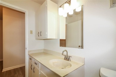 1502 Austin St is a 1-story Portland detached home built in 1956 - photo 15