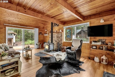 Experience off grid living with this spectacular 1,068 sqft, 3 - photo 4