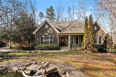 Lake Hartwell Home For Sale in Seneca South Carolina
