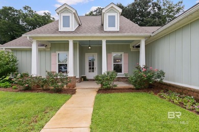Welcome Home to 320 Nandina Loop, Fairhope Al. This 4 Bedroom 3 - photo 3