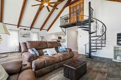 From the moment you arrive, the home's timeless Colonial design - photo 8