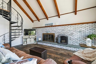 From the moment you arrive, the home's timeless Colonial design - photo 9