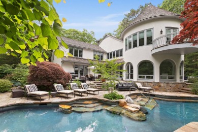(private lake, pond, coastal) Home For Sale in East Hampton New York