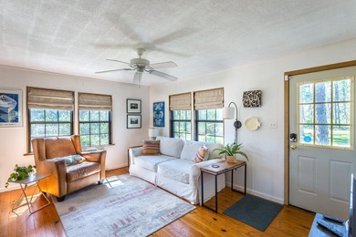 Charming beach cottage on Bald Point! FANTASTIC LOCATION - photo 2