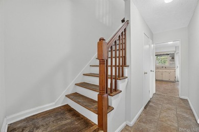Refreshed and charming 3-bedroom tri-level brick home features a - photo 4
