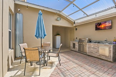 Welcome to this three-bedroom, 2.5-bathroom residence provides - photo 34