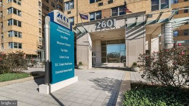 DEEDED GARAGE PARKING IS AVAILABLE FOR AN ADDITIONAL $50,000 - photo 2
