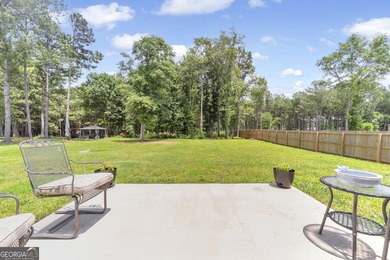 Welcome home! This ALMOST NEW, built in 2024, 3-bedroom, 2-bath - photo 4