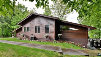 (private lake) Home For Sale in Iron River Wisconsin