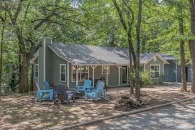 Turn-key vacation rental property located just minutes from Lake - photo 2