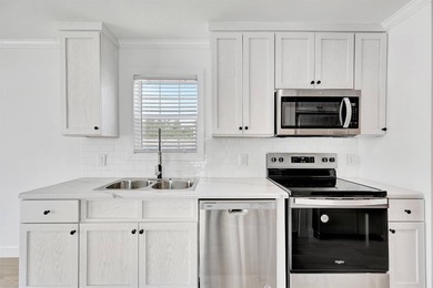 FREE Lot Rent until 12/31/2026! BRAND-NEW PARK MODEL in the - photo 5