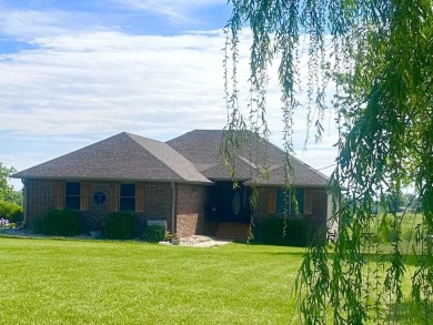 Lake Home Sale Pending in Greenfield, Missouri